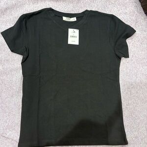 NWT Cotton On Black T-Shirt